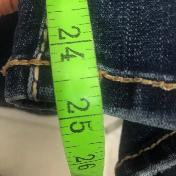 Womens Silver Suki Jeans. Capris. Size 32”. - Picture 6 of 8